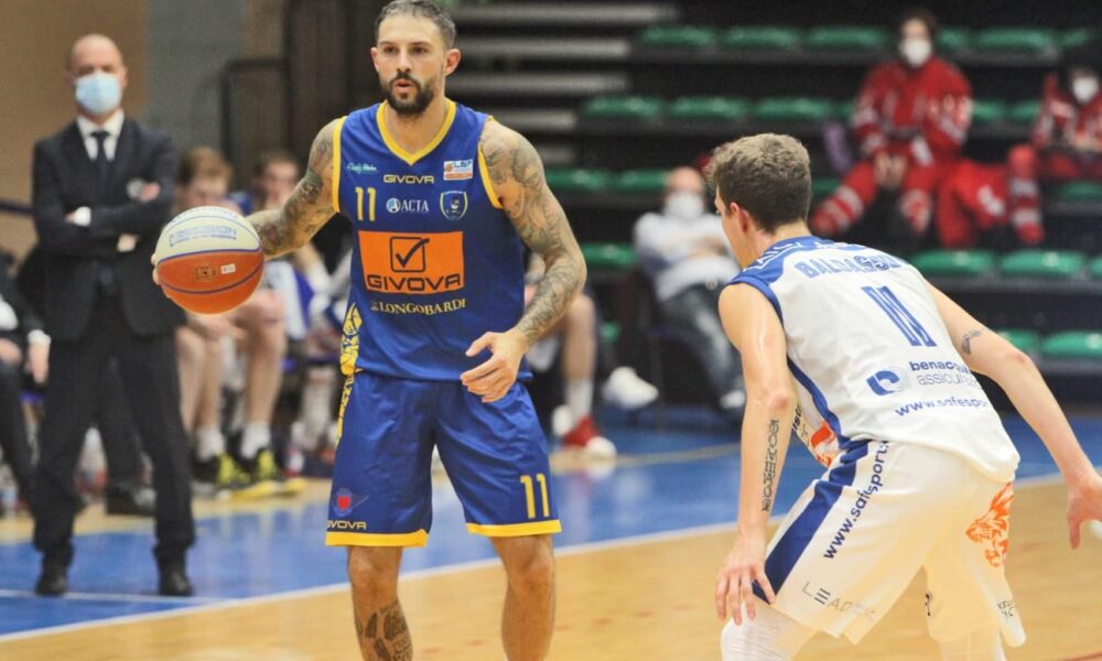 L Influencer Marino Sfida Pistoia Squadra Ferita Che Talento Con Poletti E Sims